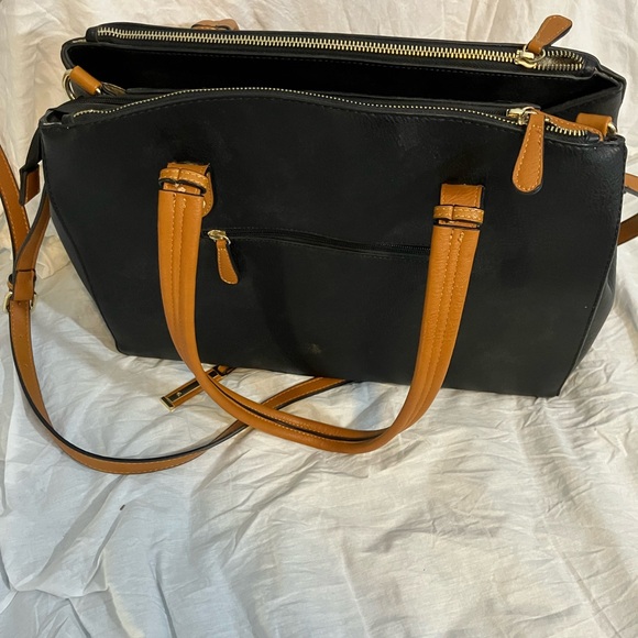 Large Leather Black Bag - Simply Noelle - Picture 6 of 11